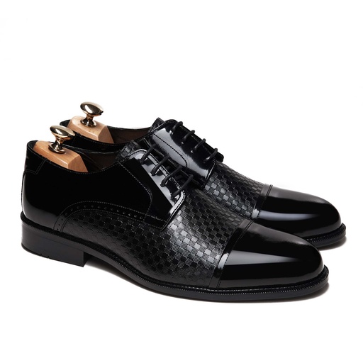 Cap Toe Derby Glossy Black With Chess